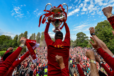 NBA季后赛焦点球员精彩表现（NBA季后赛明星球员高光时刻）