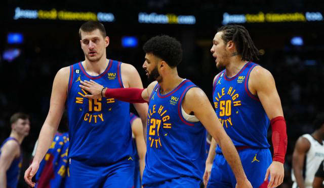 saas-dashboard-overview